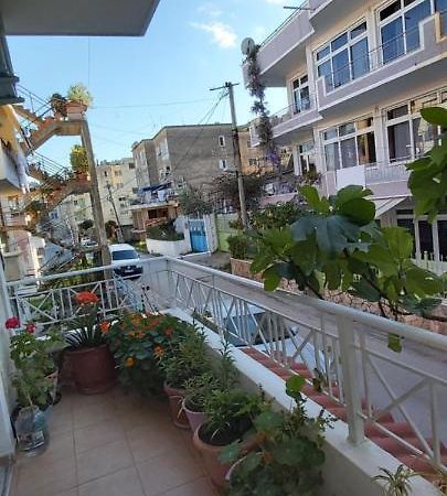 Honey Apartment Near Port Of Saranda Экстерьер фото